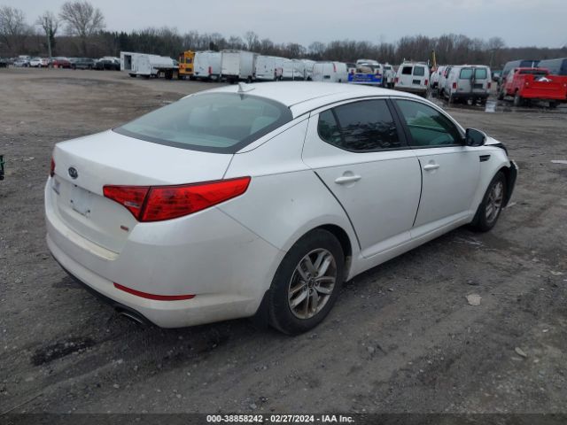 Photo 3 VIN: KNAGM4A78B5118953 - KIA OPTIMA 