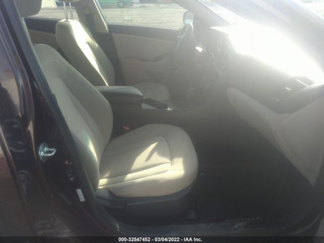 Photo 4 VIN: KNAGM4A78B5125496 - KIA OPTIMA 