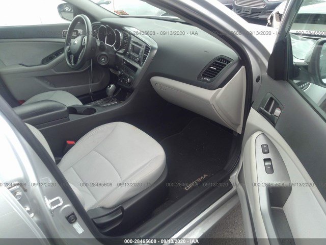 Photo 4 VIN: KNAGM4A78D5391782 - KIA OPTIMA 