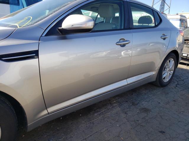 Photo 8 VIN: KNAGM4A78D5398182 - KIA OPTIMA 