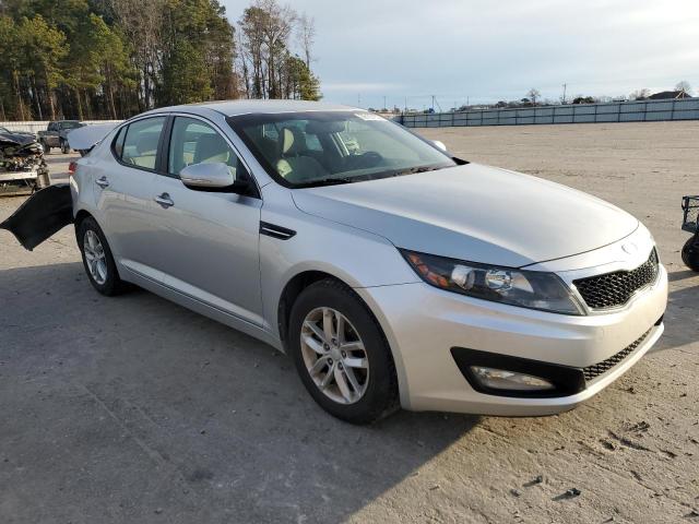 Photo 3 VIN: KNAGM4A78D5433528 - KIA OPTIMA LX 