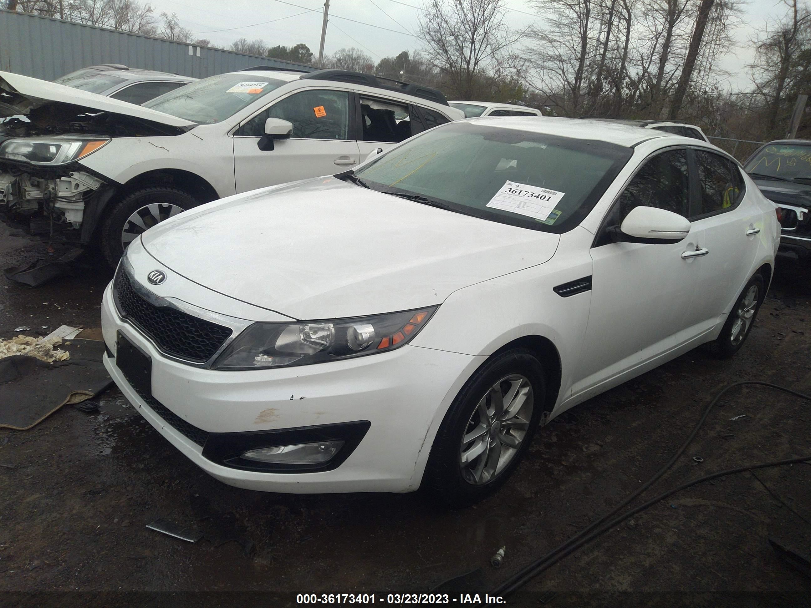 Photo 1 VIN: KNAGM4A78D5440785 - KIA OPTIMA 