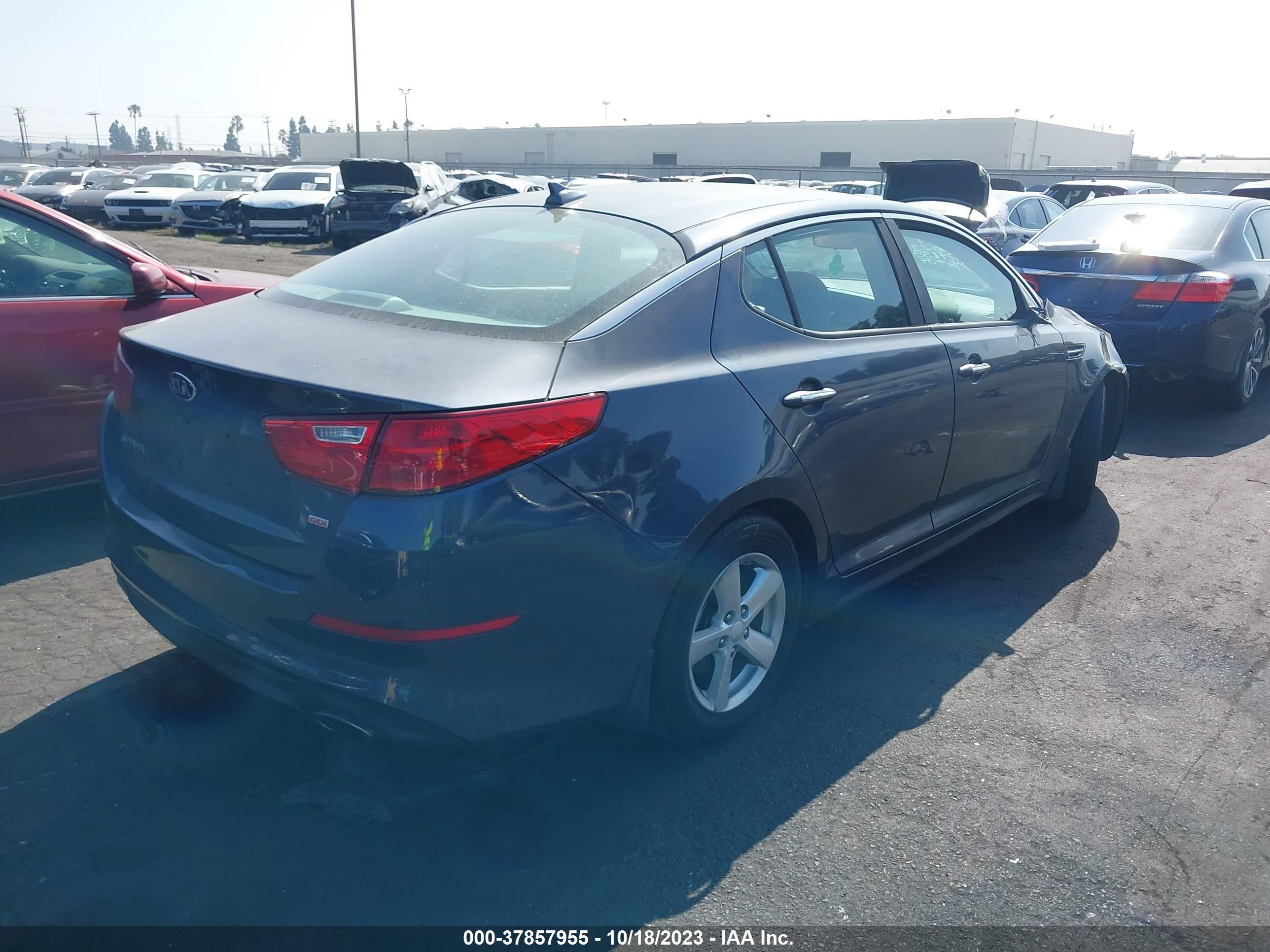 Photo 3 VIN: KNAGM4A78F5556099 - KIA OPTIMA 