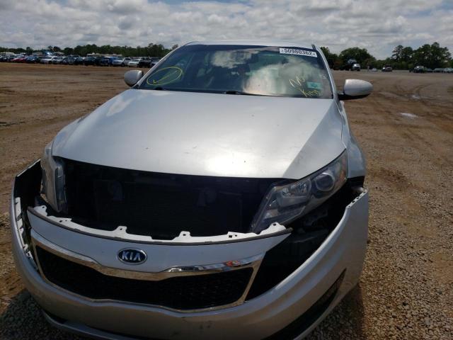 Photo 8 VIN: KNAGM4A79B5182628 - KIA OPTIMA LX 