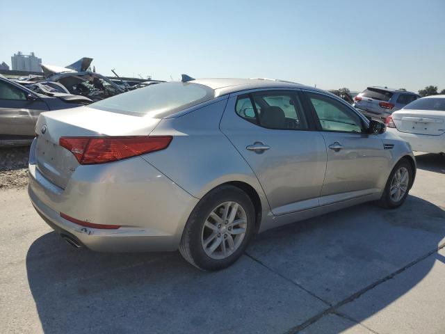 Photo 2 VIN: KNAGM4A79D5375512 - KIA OPTIMA LX 