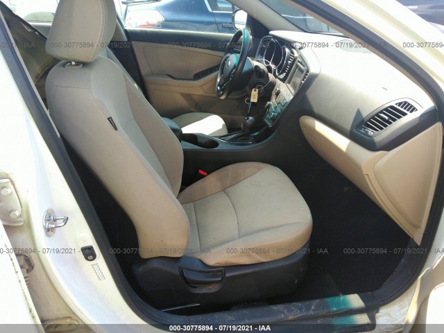 Photo 4 VIN: KNAGM4A79D5392925 - KIA OPTIMA 