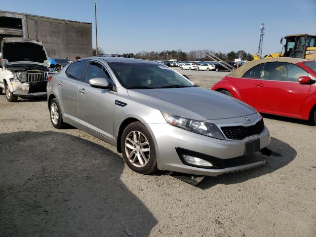 Photo 0 VIN: KNAGM4A79D5425213 - KIA OPTIMA LX 