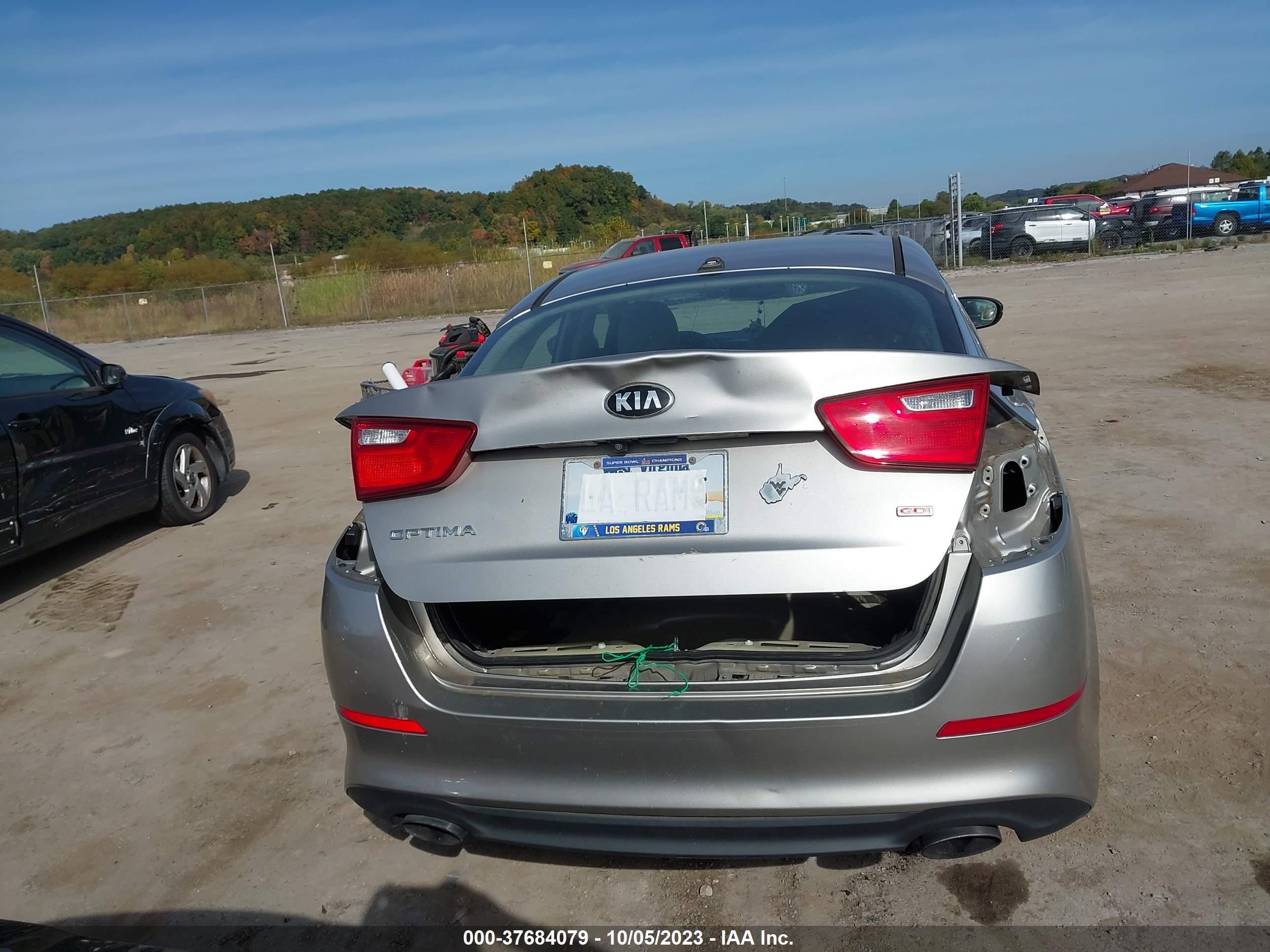 Photo 16 VIN: KNAGM4A79F5536105 - KIA OPTIMA 