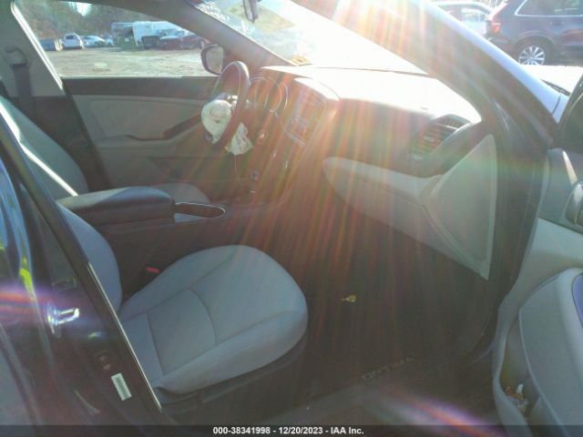 Photo 4 VIN: KNAGM4A79F5577611 - KIA OPTIMA 