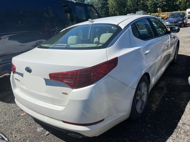 Photo 3 VIN: KNAGM4A7XB5071666 - KIA OPTIMA LX 