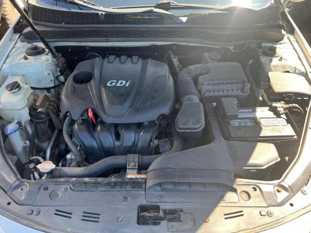 Photo 6 VIN: KNAGM4A7XB5071666 - KIA OPTIMA LX 