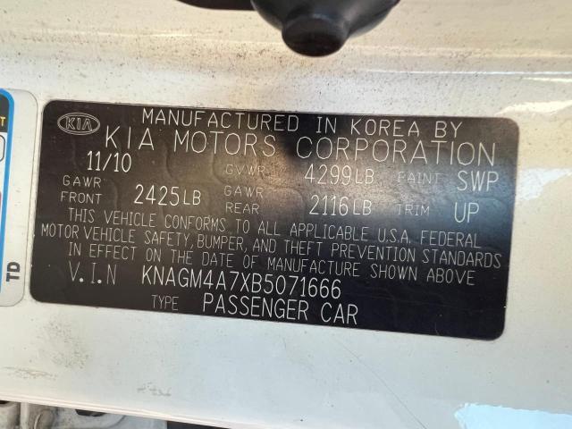 Photo 9 VIN: KNAGM4A7XB5071666 - KIA OPTIMA LX 