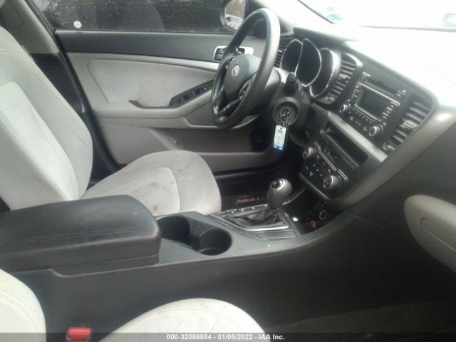 Photo 4 VIN: KNAGM4A7XB5163165 - KIA OPTIMA 