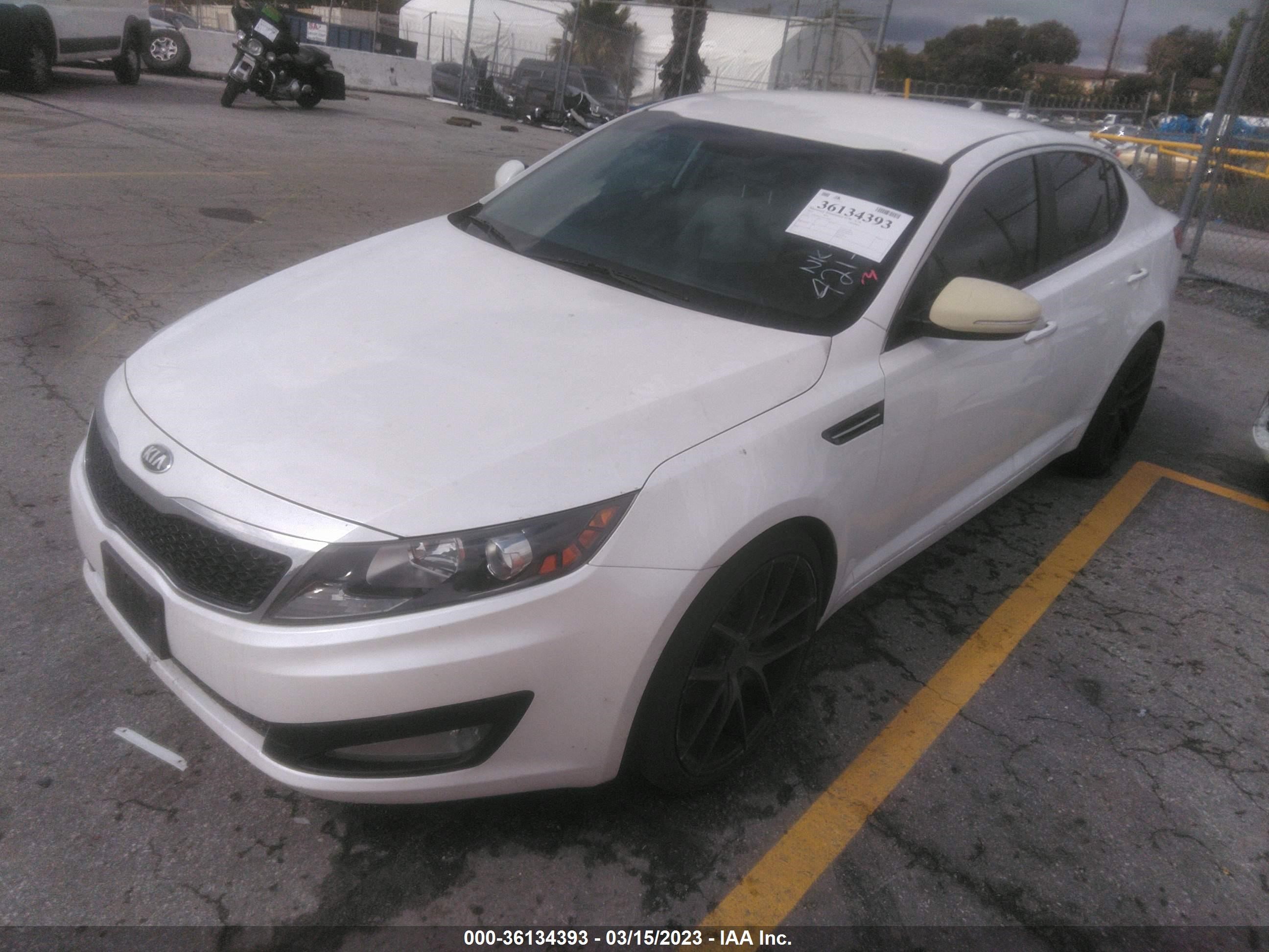 Photo 1 VIN: KNAGM4A7XD5421297 - KIA OPTIMA 