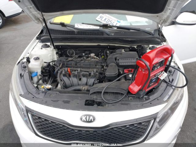 Photo 9 VIN: KNAGM4A7XF5558307 - KIA OPTIMA 