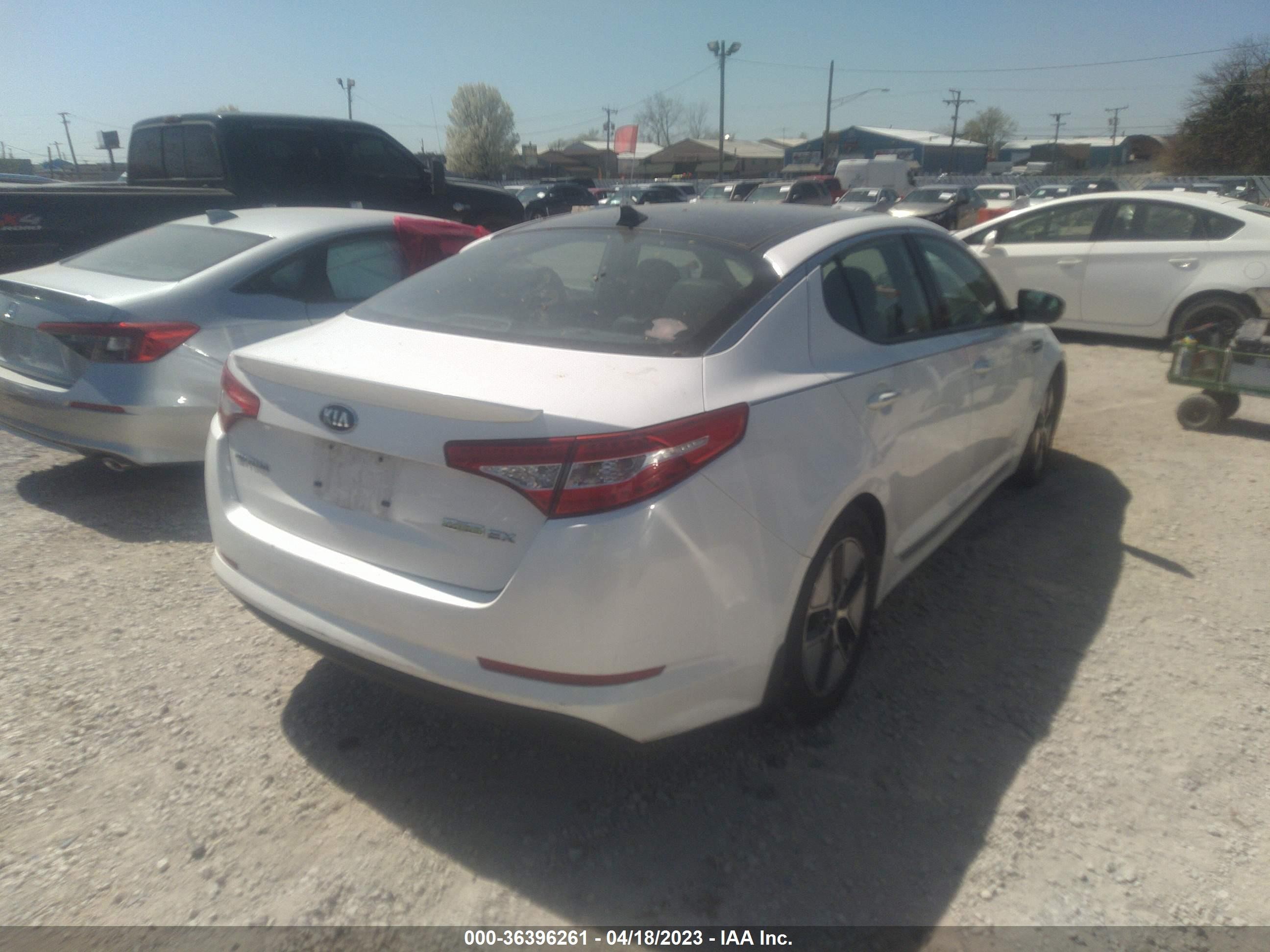 Photo 3 VIN: KNAGM4AD1D5053100 - KIA OPTIMA 