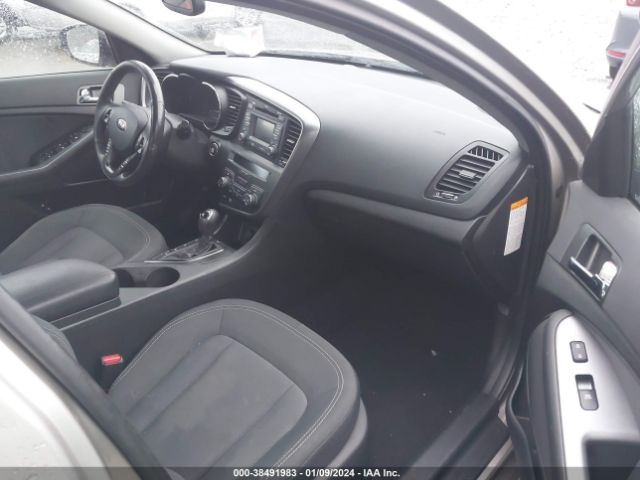 Photo 4 VIN: KNAGM4AD4C5035270 - KIA OPTIMA HYBRID 