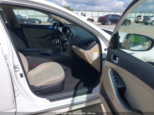 Photo 4 VIN: KNAGM4AD4F5085445 - KIA OPTIMA 