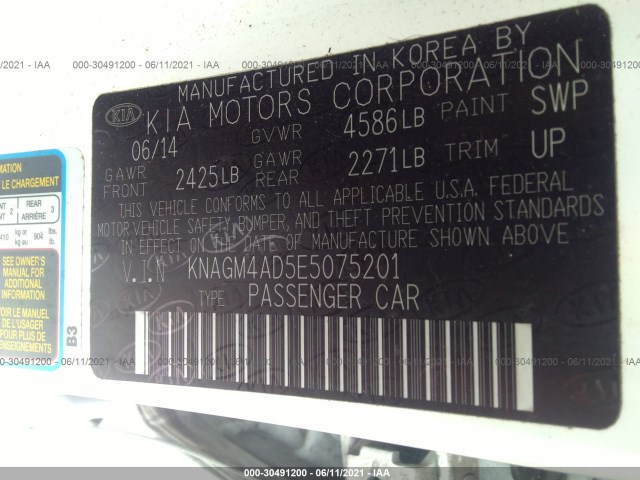 Photo 8 VIN: KNAGM4AD5E5075201 - KIA OPTIMA HYBRID 