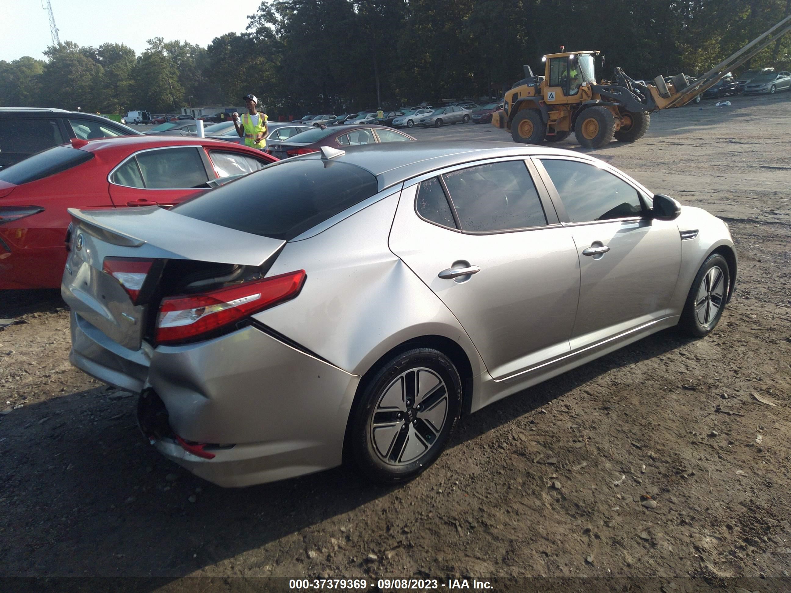 Photo 3 VIN: KNAGM4AD6C5027817 - KIA OPTIMA 