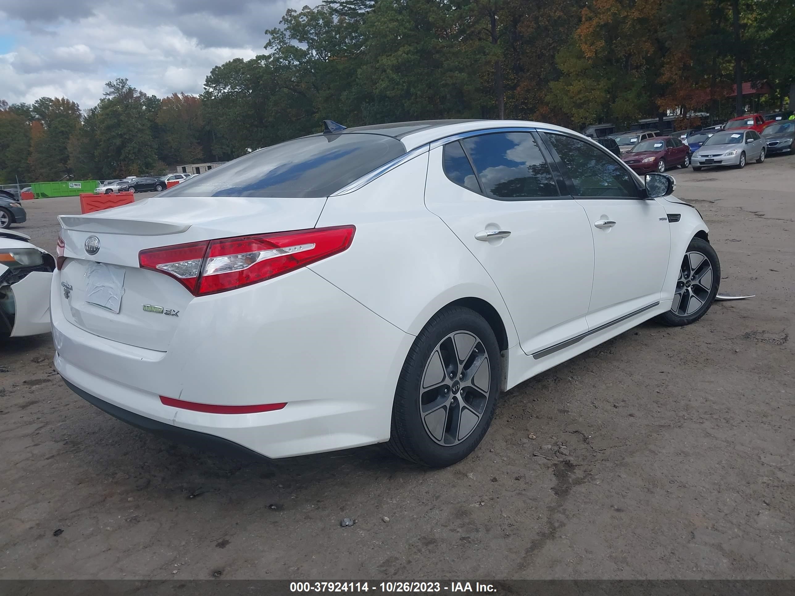 Photo 3 VIN: KNAGM4AD6D5041654 - KIA OPTIMA 