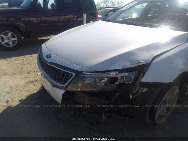 Photo 5 VIN: KNAGM4AD6E5064725 - KIA OPTIMA HYBRID 