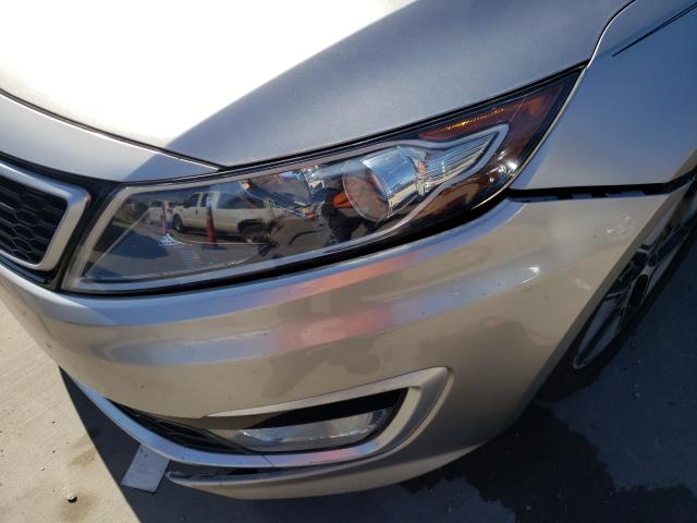 Photo 8 VIN: KNAGM4AD7D5047785 - KIA OPTIMA 