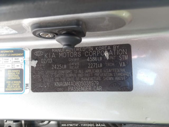 Photo 8 VIN: KNAGM4AD8D5038979 - KIA OPTIMA HYBRID 