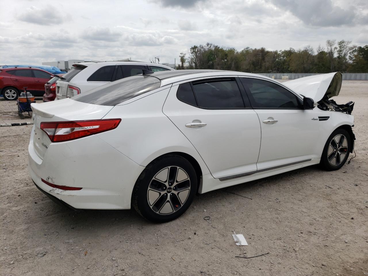 Photo 2 VIN: KNAGM4AD9D5047447 - KIA OPTIMA 