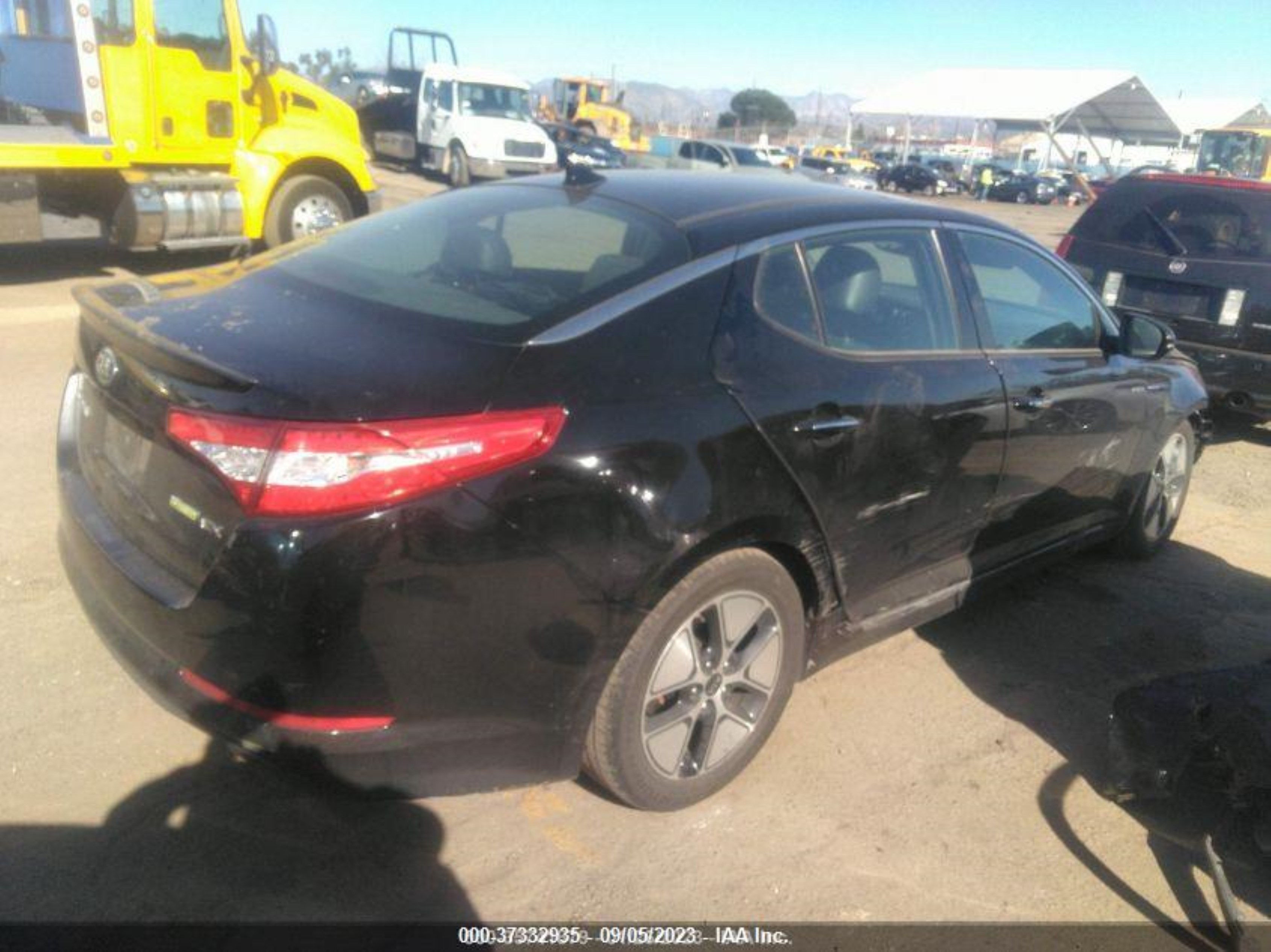 Photo 3 VIN: KNAGM4ADXD5042323 - KIA OPTIMA 