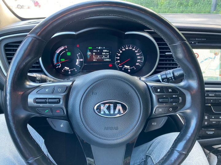 Photo 6 VIN: KNAGN41CBF5076928 - KIA OPTIMA 