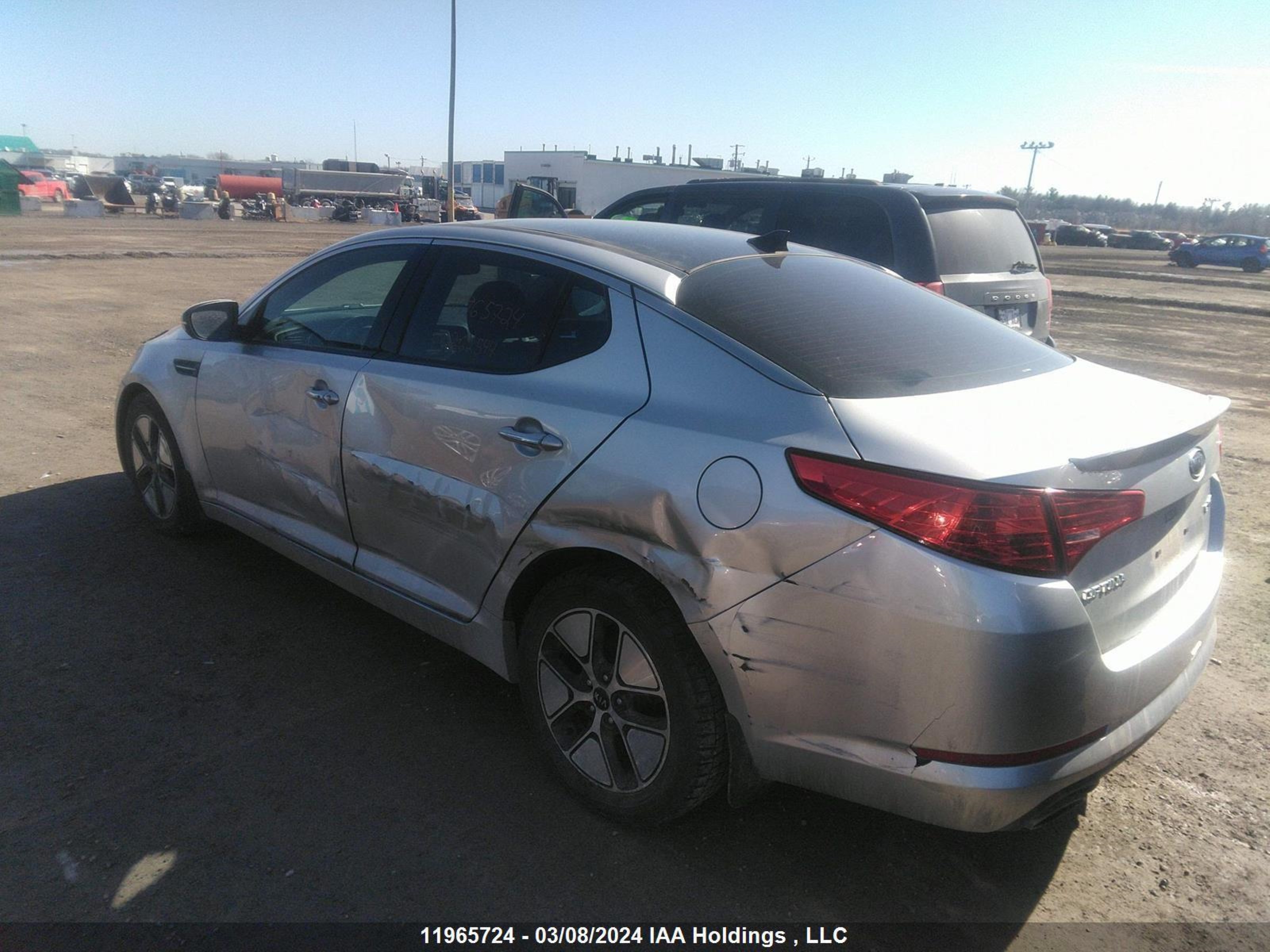 Photo 2 VIN: KNAGN4A61C5262544 - KIA OPTIMA 