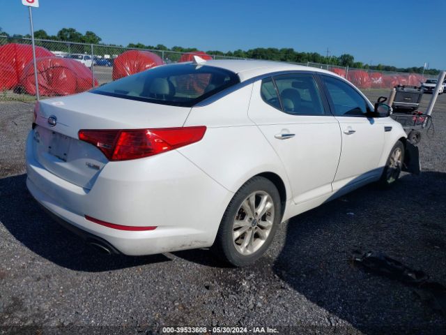 Photo 3 VIN: KNAGN4A70B5082835 - KIA OPTIMA 