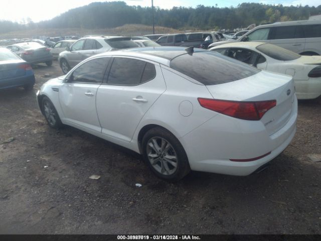 Photo 2 VIN: KNAGN4A72B5100932 - KIA OPTIMA 