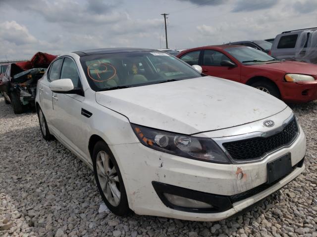 Photo 0 VIN: KNAGN4A73B5057542 - KIA OPTIMA EX 