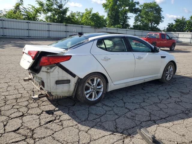 Photo 2 VIN: KNAGN4A74B5167922 - KIA OPTIMA 