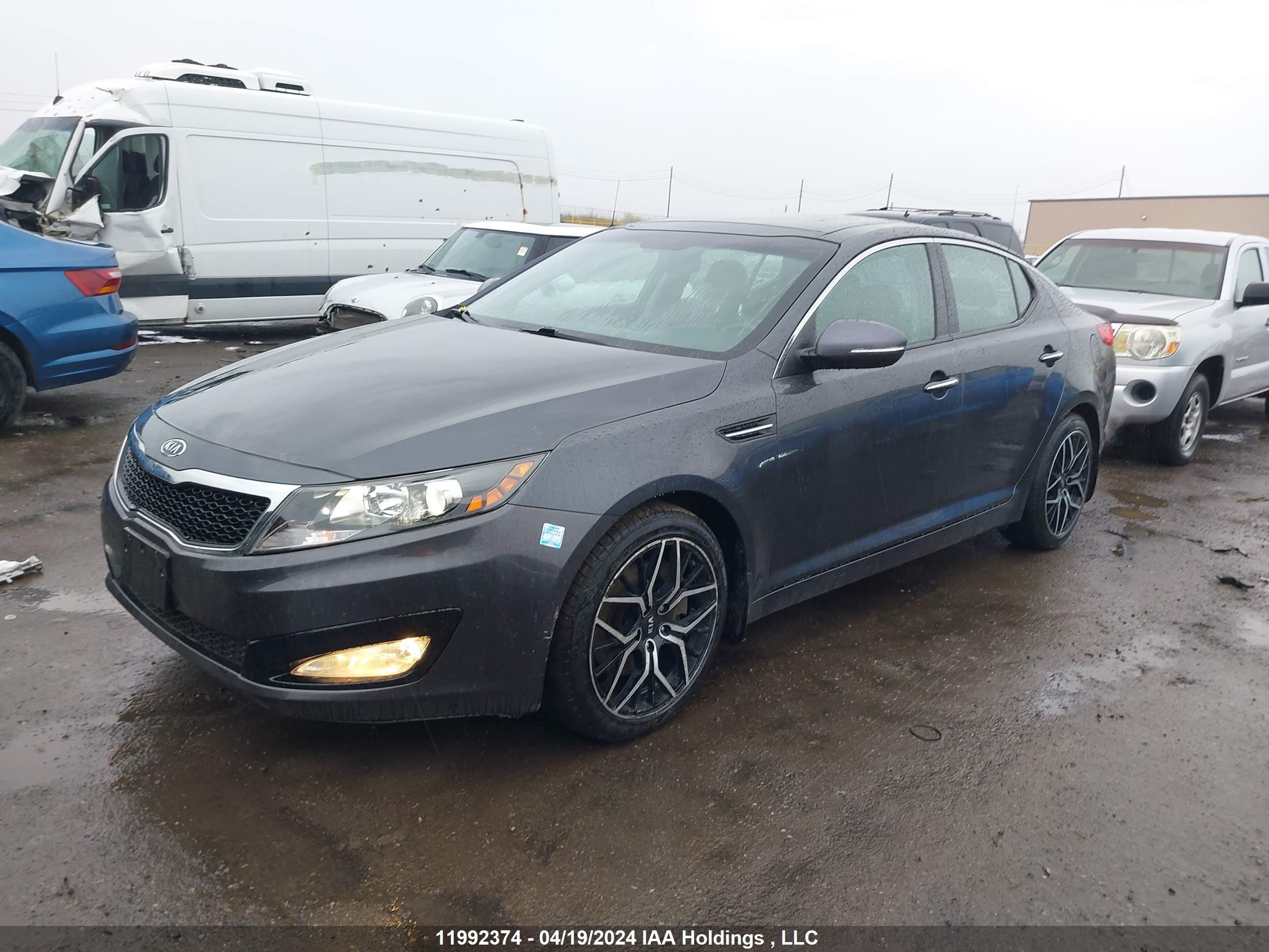 Photo 1 VIN: KNAGN4A77C5262928 - KIA OPTIMA 