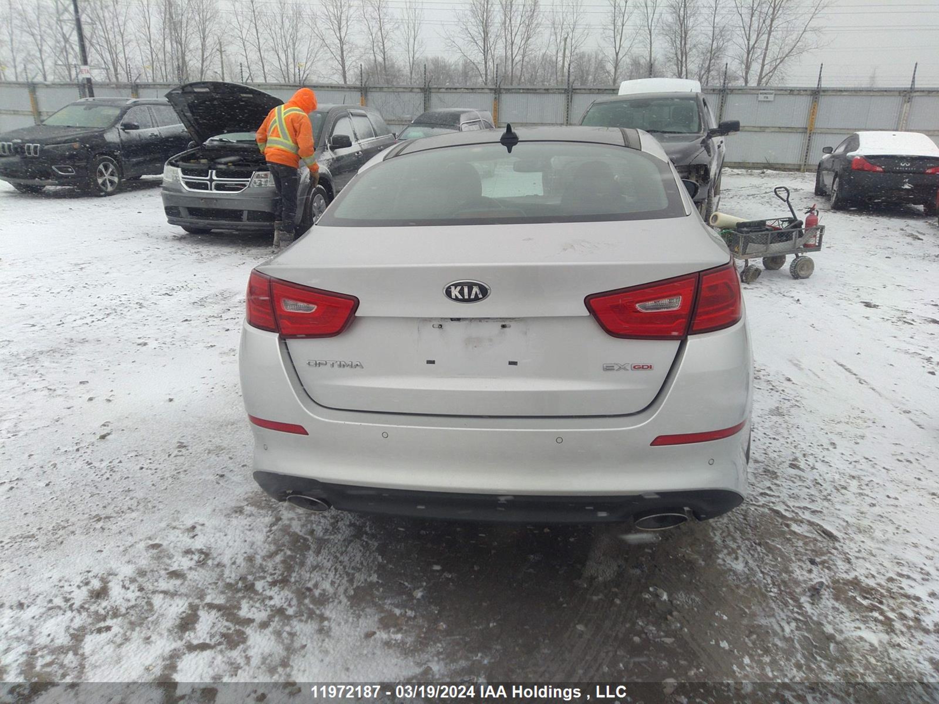 Photo 16 VIN: KNAGN4A77E5511439 - KIA OPTIMA 