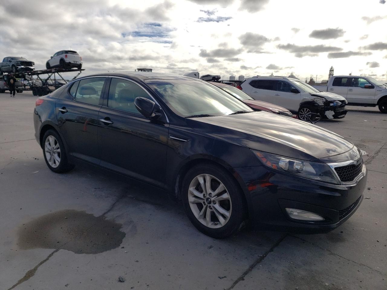 Photo 3 VIN: KNAGN4A78B5116312 - KIA OPTIMA 