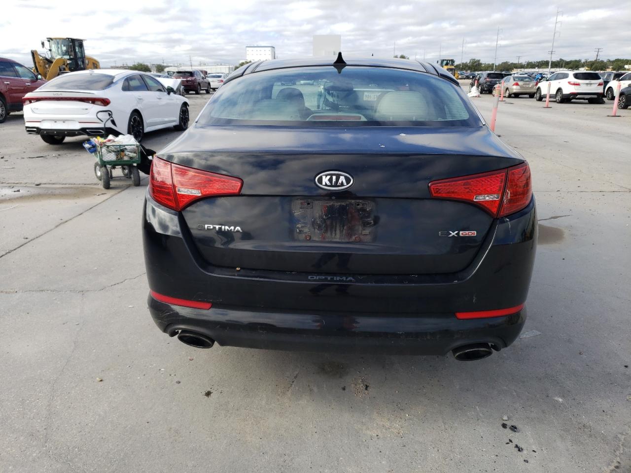 Photo 5 VIN: KNAGN4A78B5116312 - KIA OPTIMA 