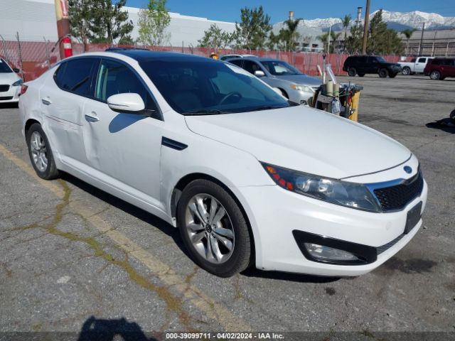 Photo 0 VIN: KNAGN4A78B5172850 - KIA OPTIMA 