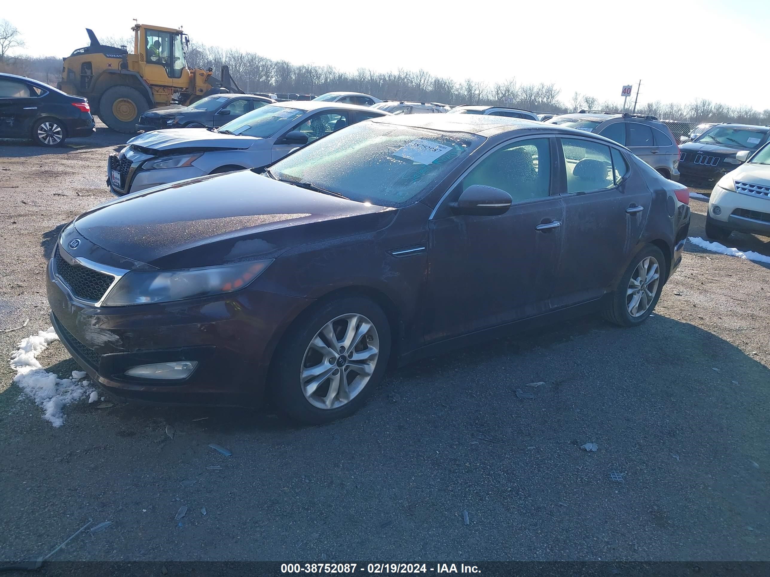 Photo 1 VIN: KNAGN4A79B5061109 - KIA OPTIMA 