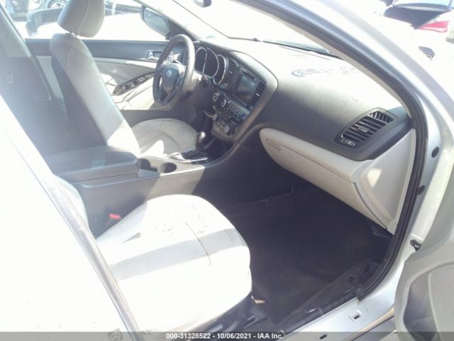 Photo 4 VIN: KNAGN4A7XB5099397 - KIA OPTIMA 