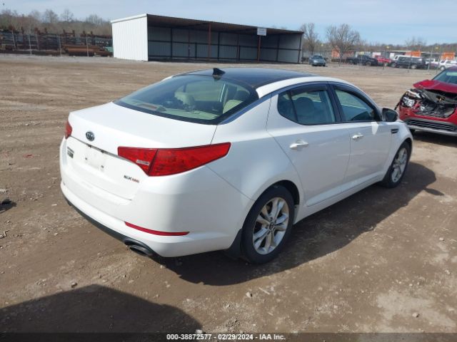 Photo 3 VIN: KNAGN4A7XB5177807 - KIA OPTIMA 