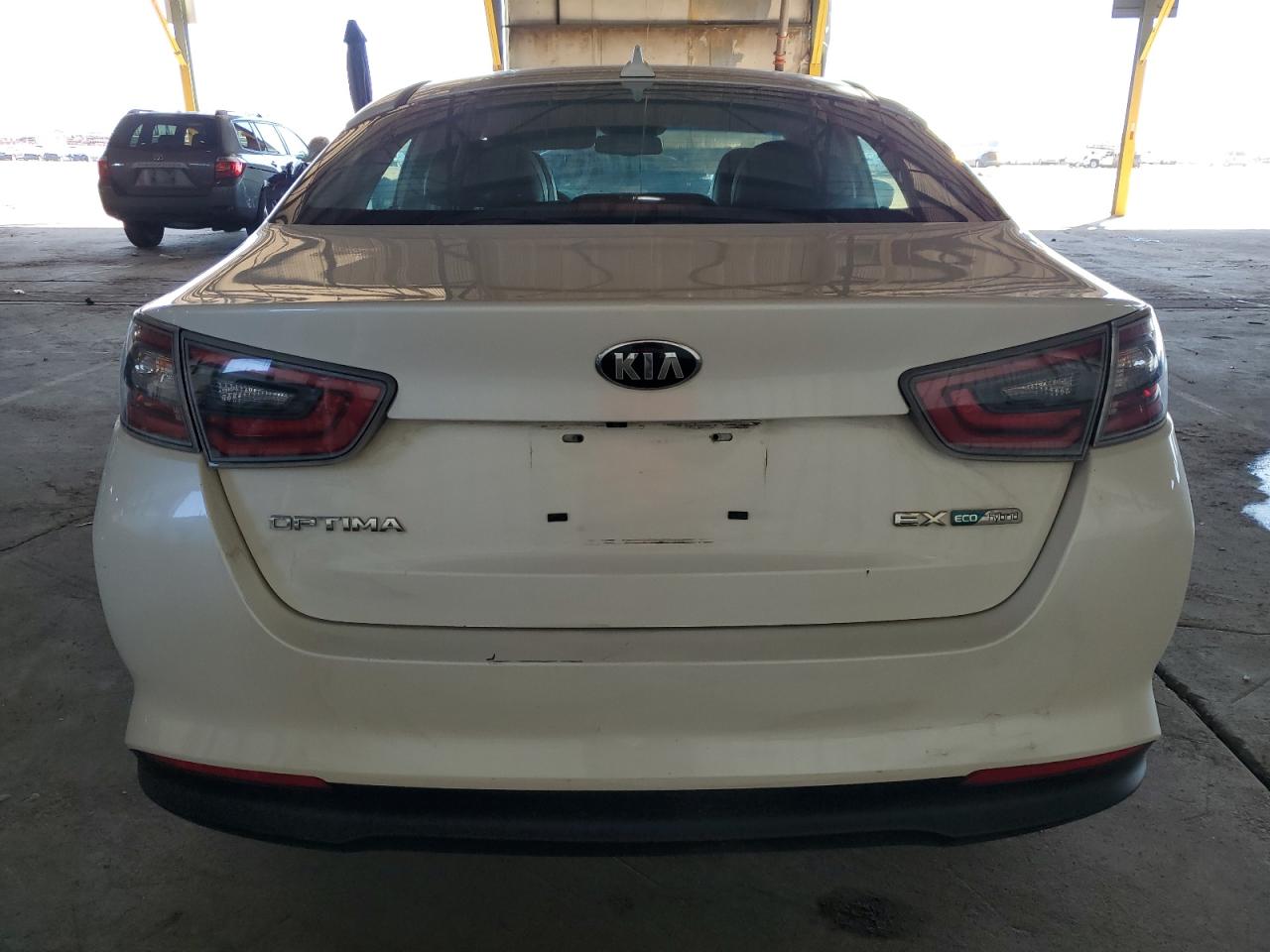 Photo 5 VIN: KNAGN4AD2G5098418 - KIA OPTIMA 