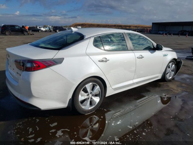 Photo 3 VIN: KNAGN4AD5F5080753 - KIA OPTIMA 