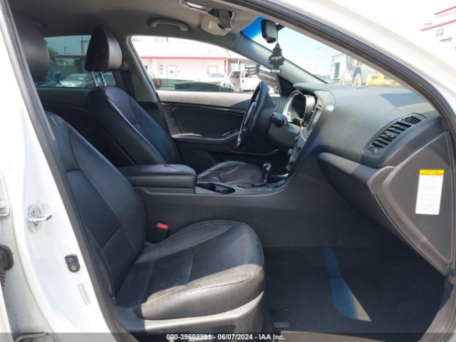 Photo 4 VIN: KNAGN4AD9G5098478 - KIA OPTIMA 