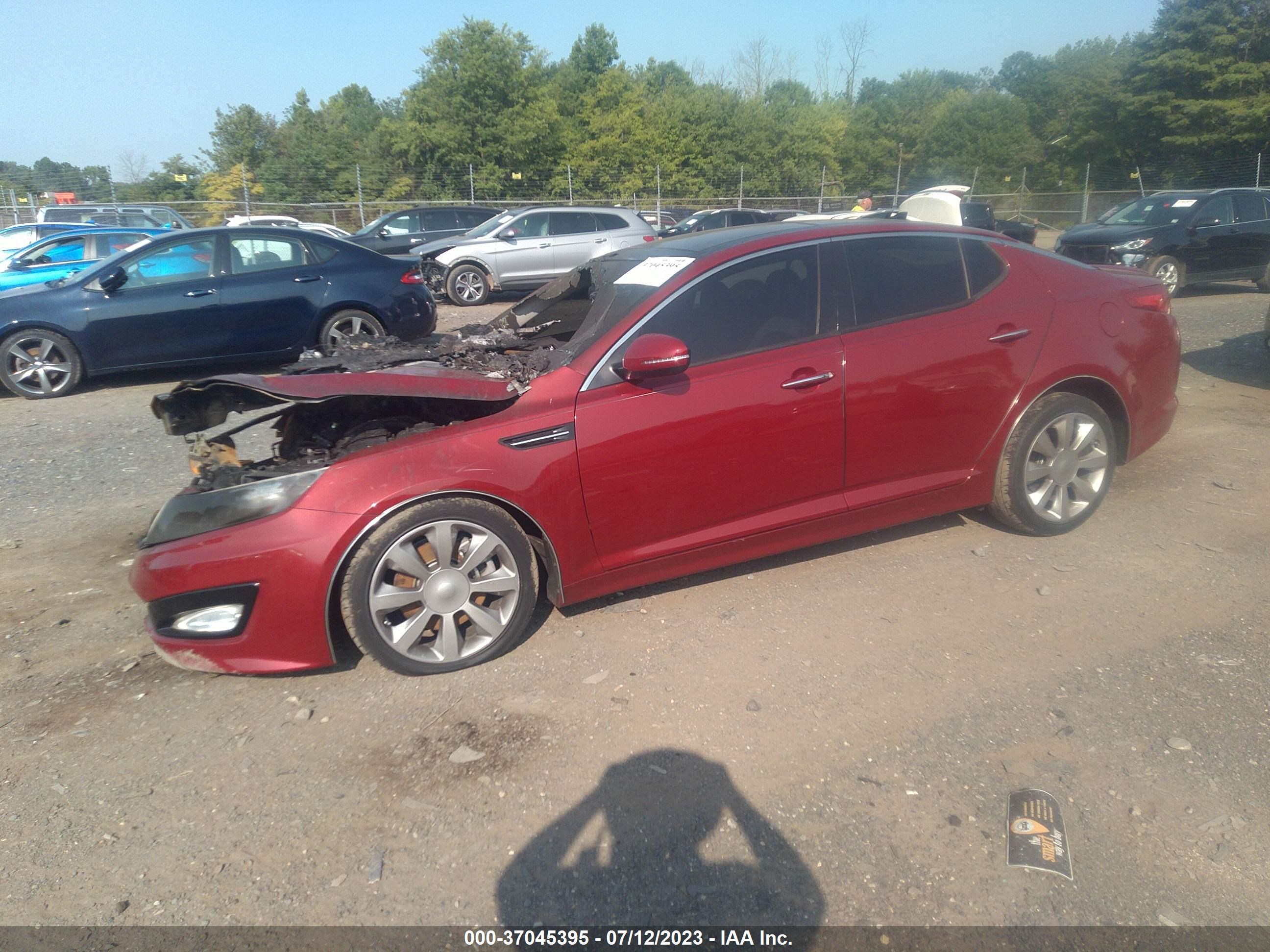 Photo 1 VIN: KNAGR4A67B5118371 - KIA OPTIMA 