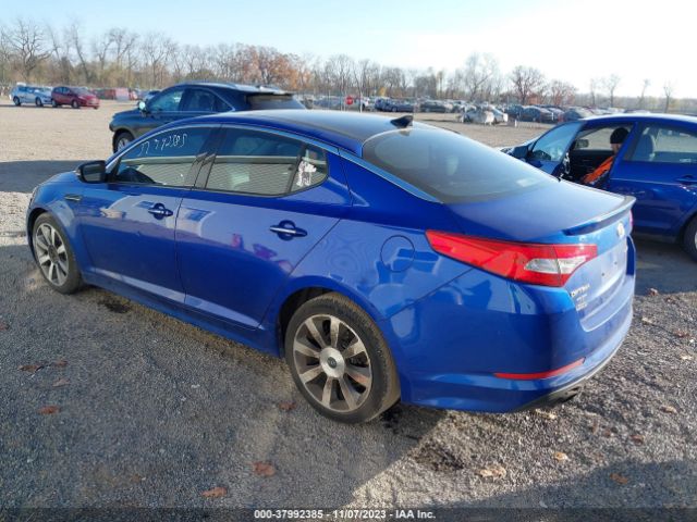 Photo 2 VIN: KNAGR4A6XB5119790 - KIA OPTIMA 