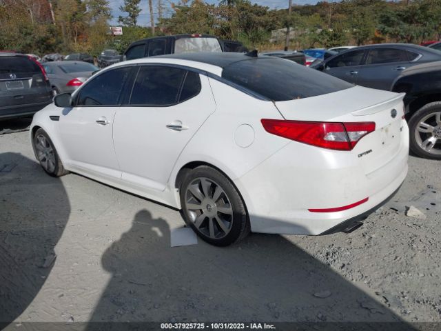 Photo 2 VIN: KNAGR4A6XB5177978 - KIA OPTIMA 